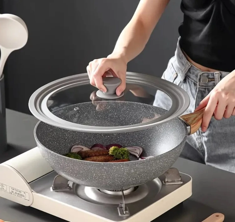 uniwersalna pokrywka na garnek 3.jpg