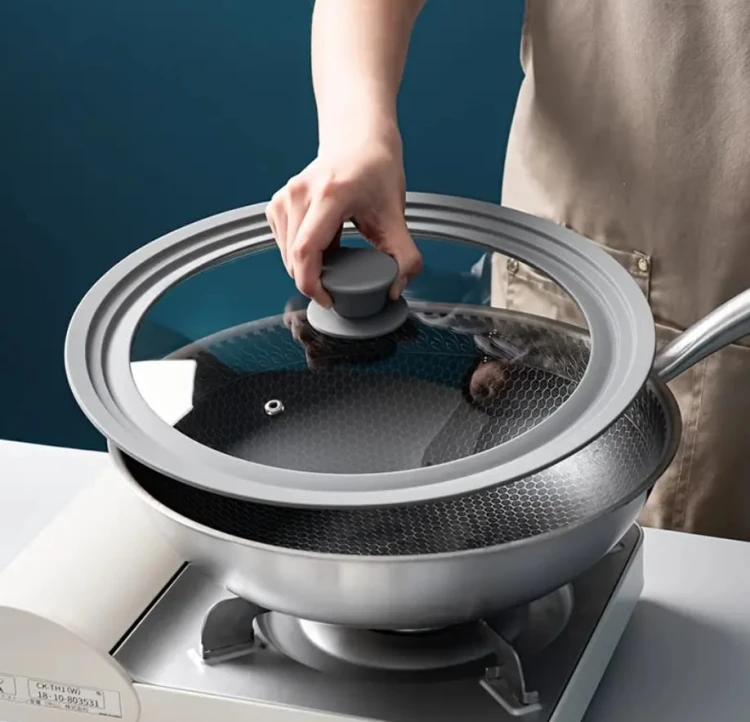 uniwersalna pokrywka na garnek.jpg